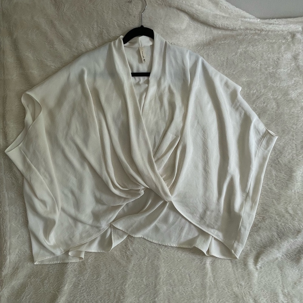 Wrap Blouse Relaxed Fit • Size M